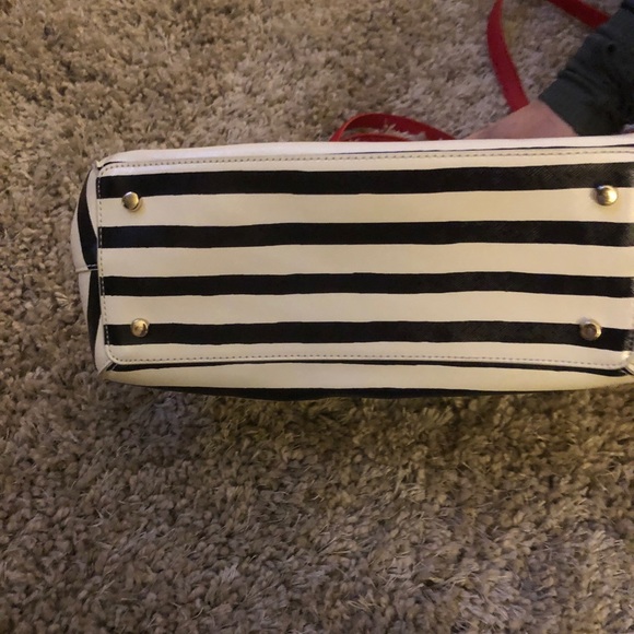 Kate Spade purse - Picture 2 of 4